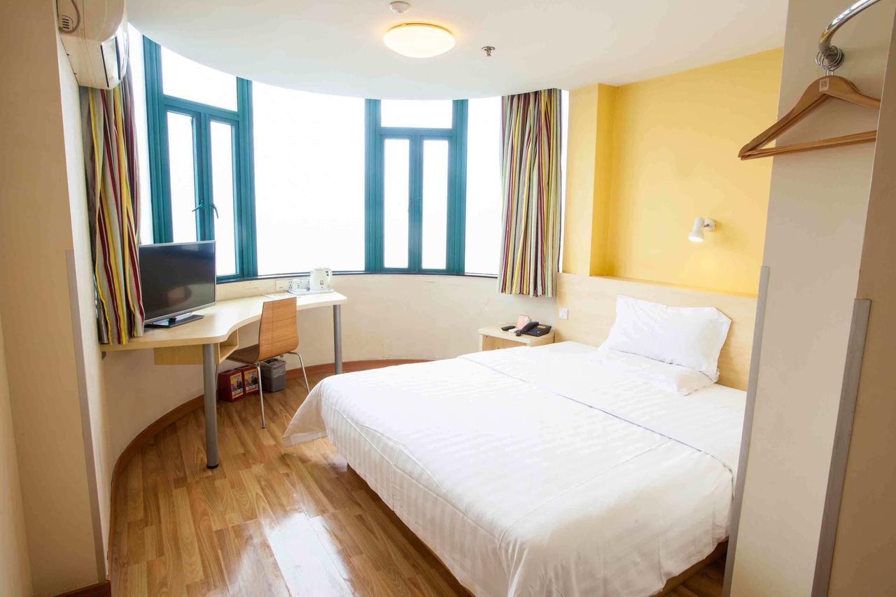 7Days Inn Zixing Dongjianghu Номер фото